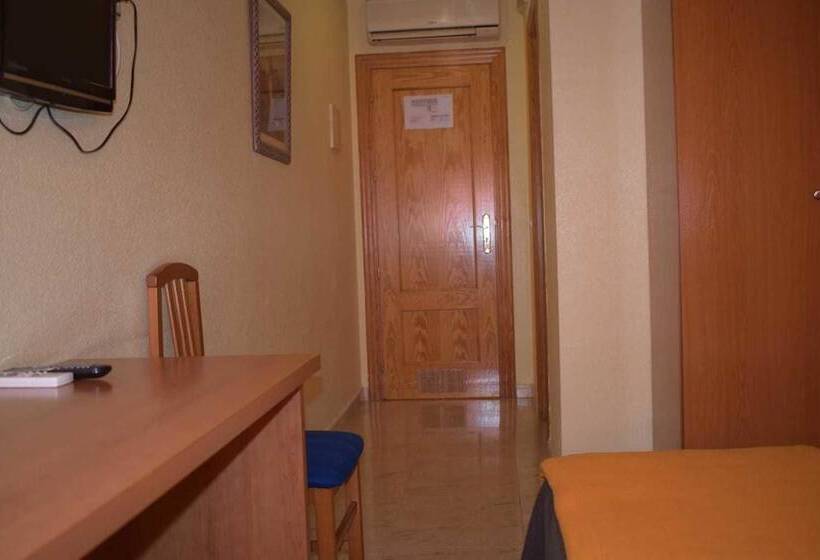 호스텔 Hostal Casa Pancho