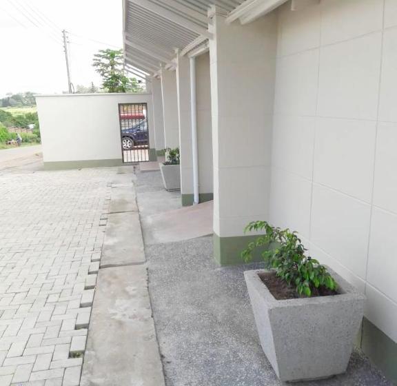 تختخواب و صبحانه The Grand Suites