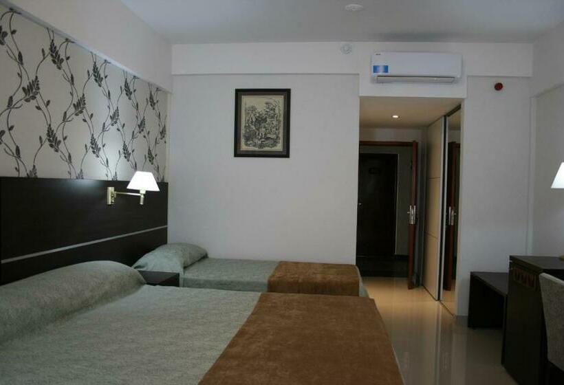 فندق El Aguila Del Tuyú