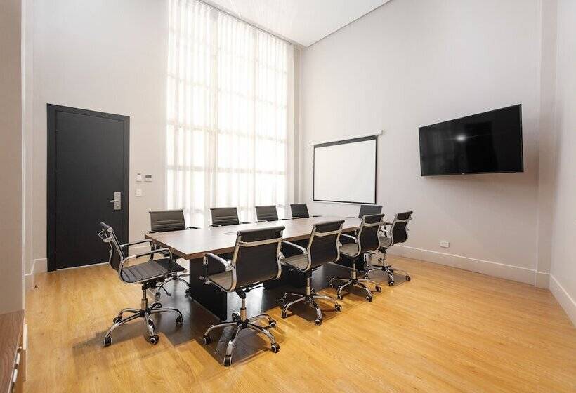 Palmaroga Hotel Asuncion, Tapestry Collection By Hilton