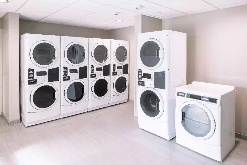 Hotelli Staybridge Suites Montgomery   Downtown, An Ihg