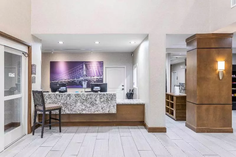 Hotelli Staybridge Suites Montgomery   Downtown, An Ihg