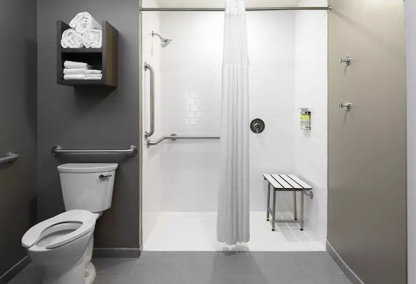 Hotelli Staybridge Suites Montgomery   Downtown, An Ihg