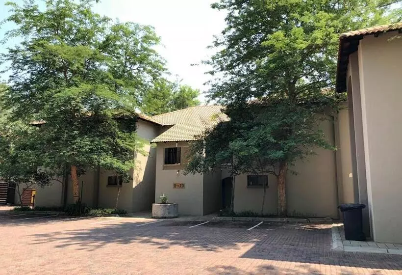 ペンション Mosate Guest House