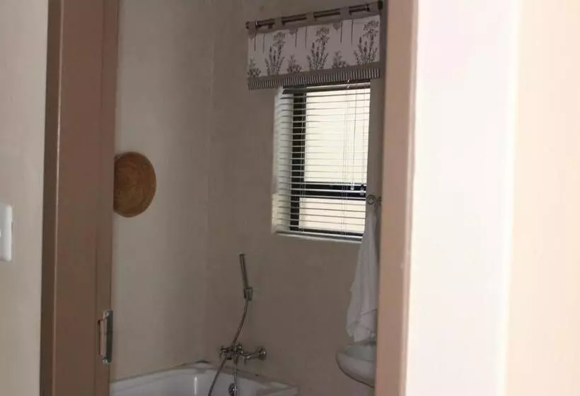 ペンション Mosate Guest House