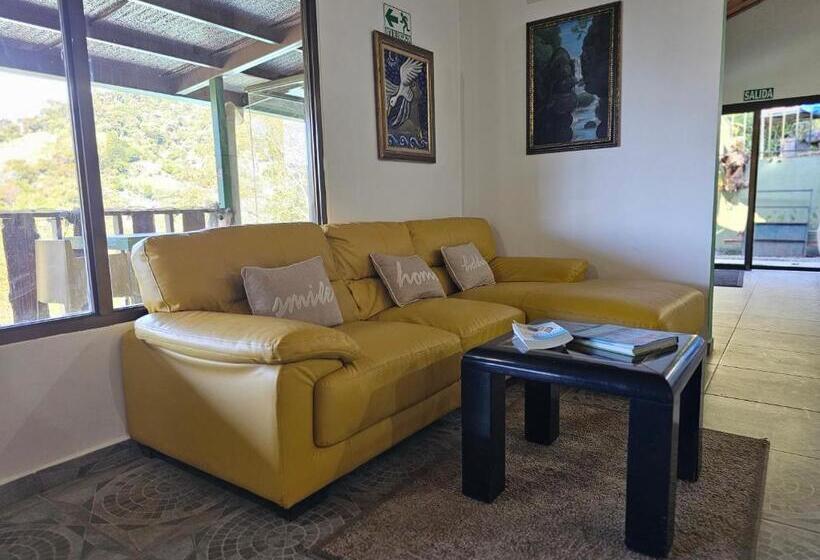 تختخواب و صبحانه Eco Horqueta