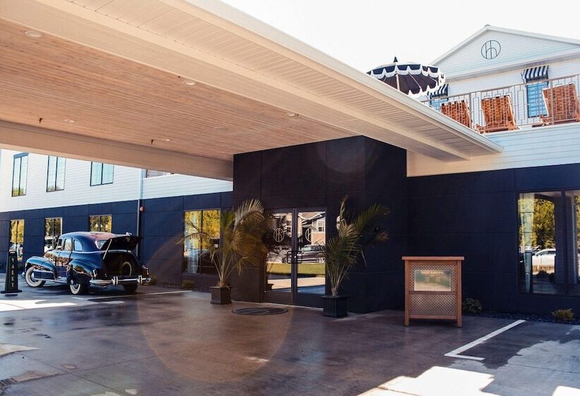 The Inn Hotel, Ascend Hotel Collection