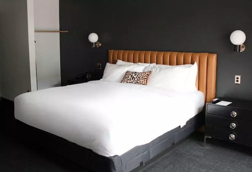 The Inn Hotel, Ascend Hotel Collection