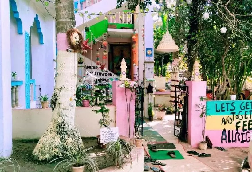 Pension Omkar Wellness Inn