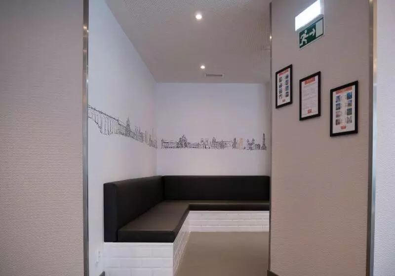 Easyhotel Lisbon