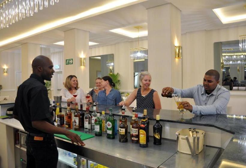 בית מלון כפרי 40 On Burg