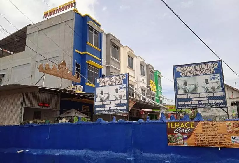 Pension Bambu Kuning
