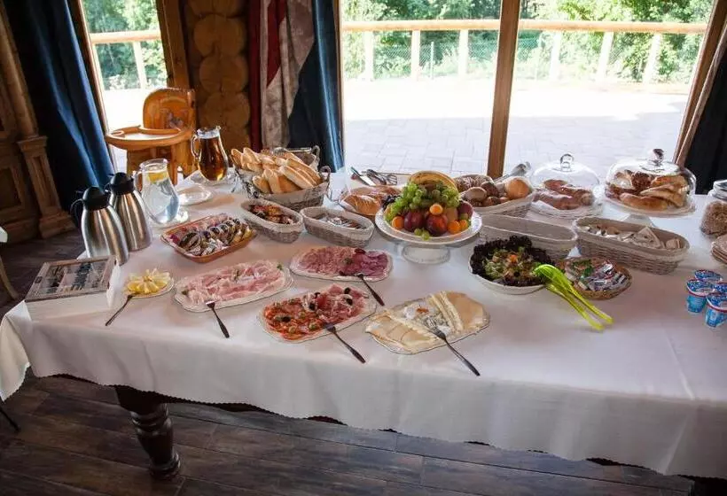 Lomakeskus Chalets Ceder 1