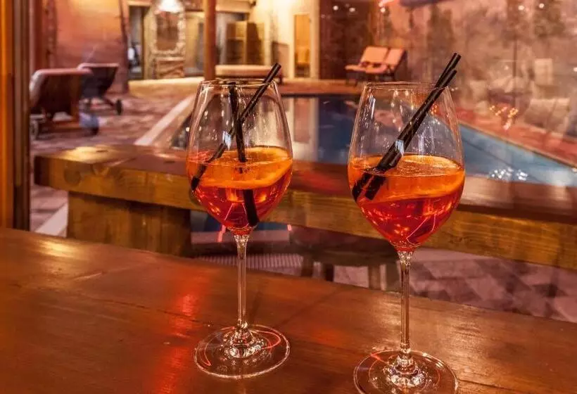 Lomakeskus Chalets Ceder 1