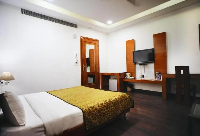 Hari S Court Inns & Hotels