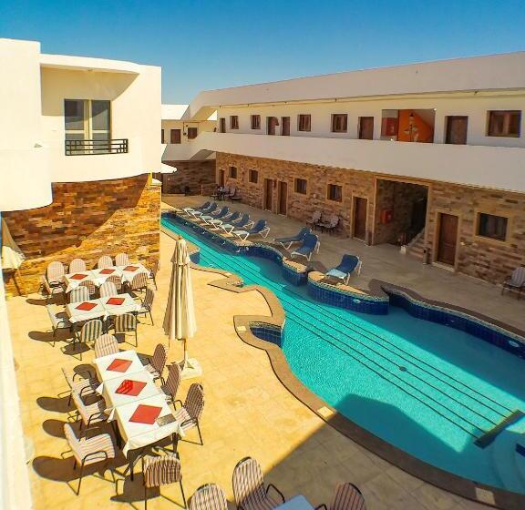 Carmine Hotel Dahab