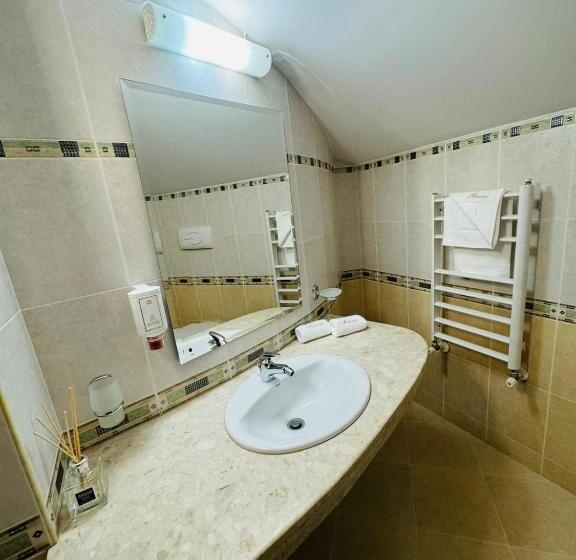 בית מלון כפרי Restaurant Almond