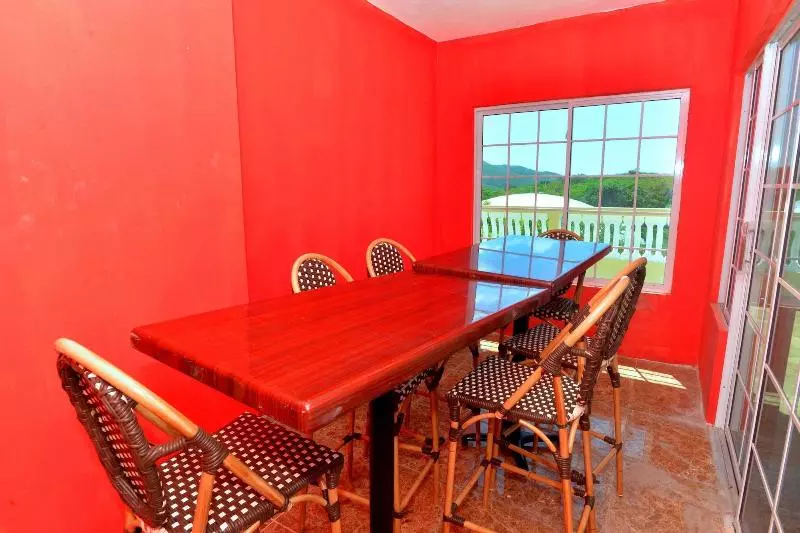 Takuma Boutique Hotel Rooms & Suites Jamaica