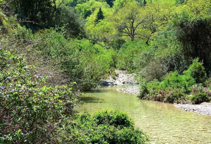 Majatalo Hostal Caballero