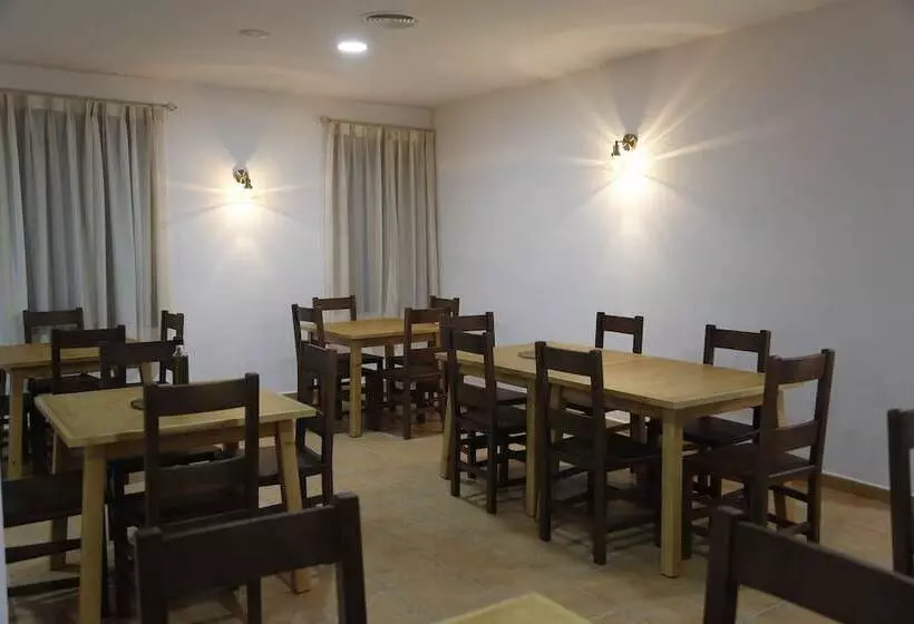 پانسیون Hostal Caballero