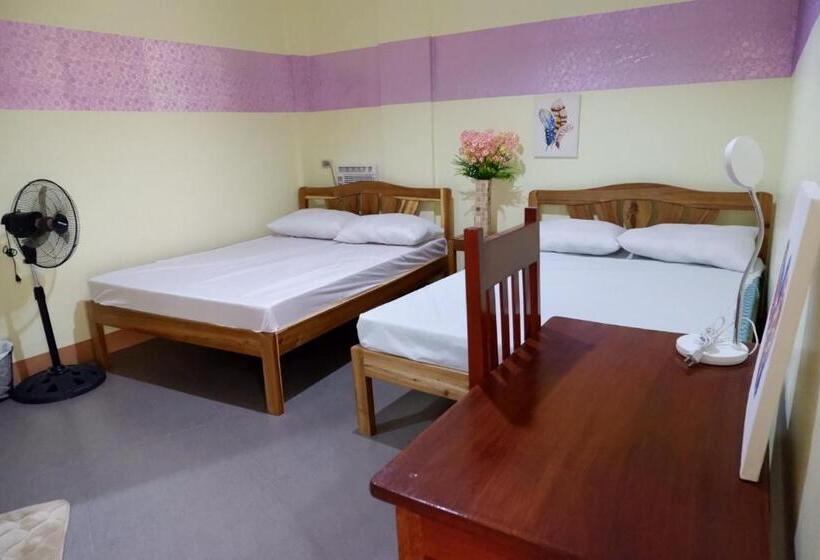 Szálló Nellie S Place