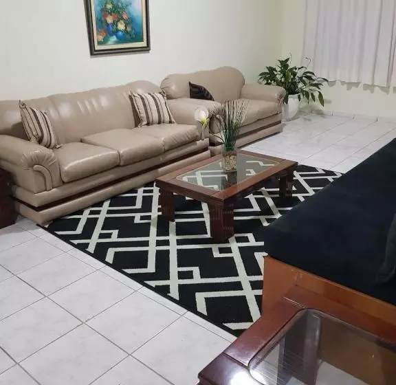 Hostel Inn Lago