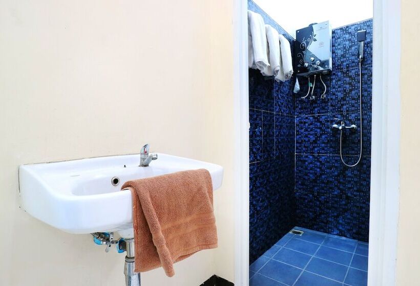 בית מלון כפרי Saung Balibu