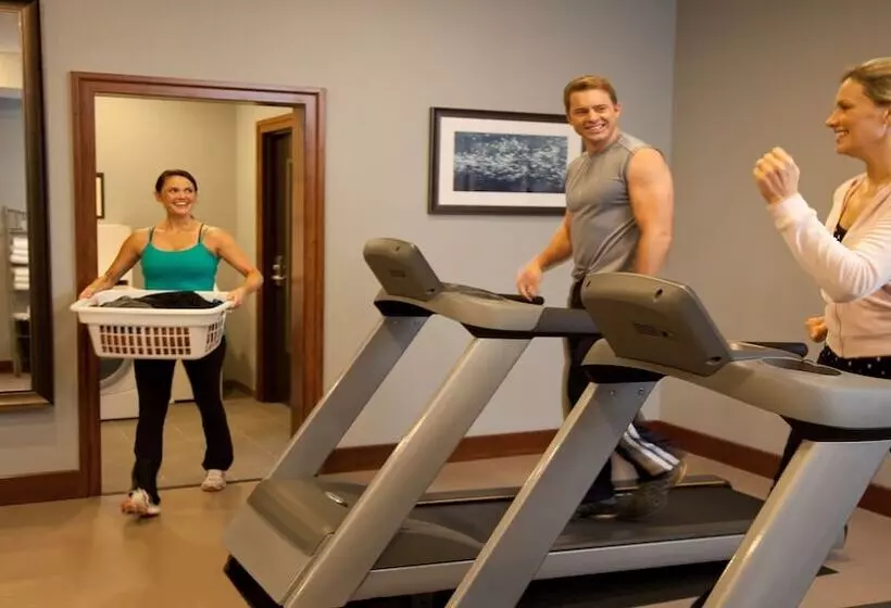 Hotelli Staybridge Suites   Johnson City, An Ihg