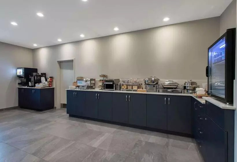 Microtel Inn & Suites By Wyndham Mont Tremblant