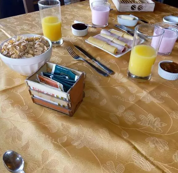 Retkeilymaja Hostería La Portada