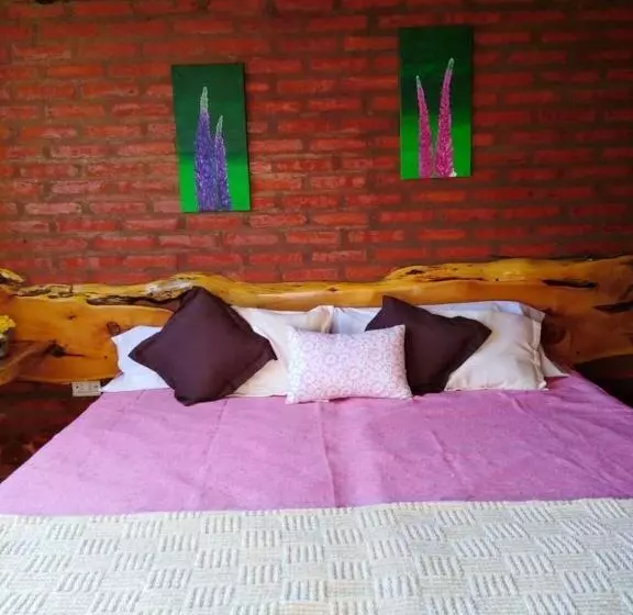 Retkeilymaja Hostería La Portada