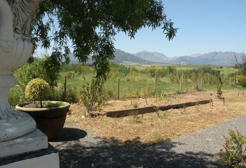 مبيت وإفطار Sebisa