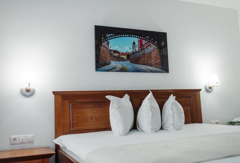 فندق Boutique Damiani