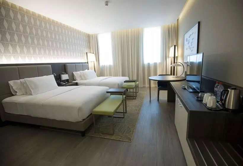 هتل Doubletree By Hilton Pointenoire