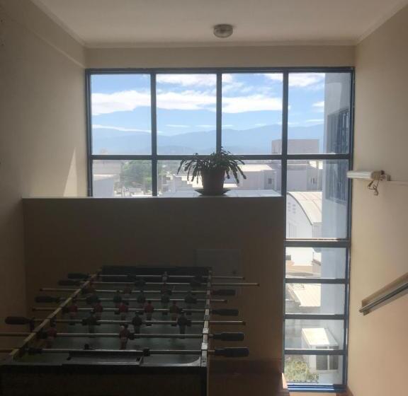 هتل Hostal Del Milagro