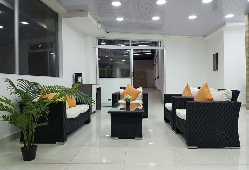 فندق Milán Costa Rica