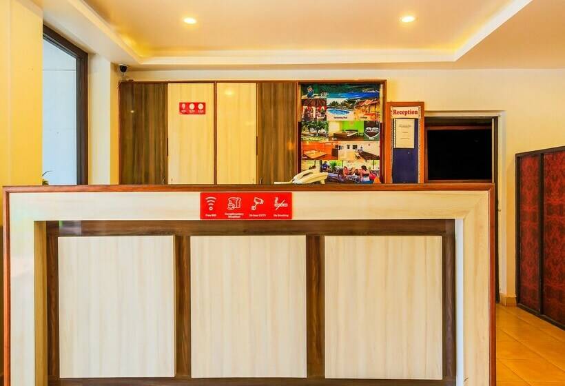 호텔 Oyo 19953 Morjim Beach Resort