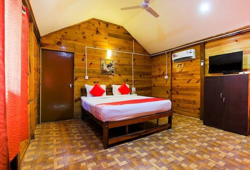 호텔 Oyo 19953 Morjim Beach Resort