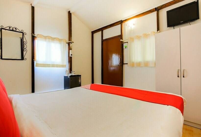 호텔 Oyo 19953 Morjim Beach Resort