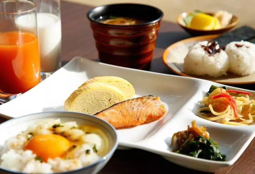 Hotelli The Shiroyama Terrace Tsuyama Villa