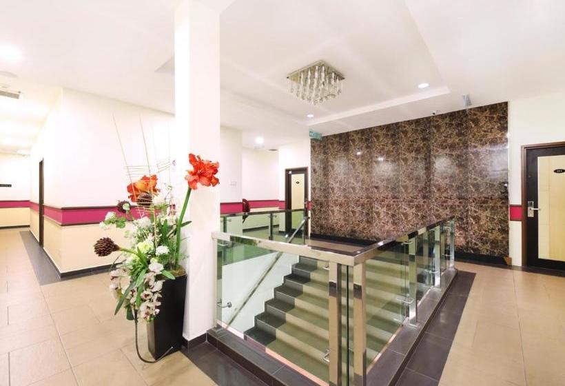 هتل D&f Boutique  Senawang