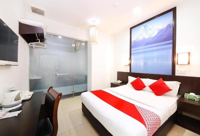 هتل D&f Boutique  Senawang