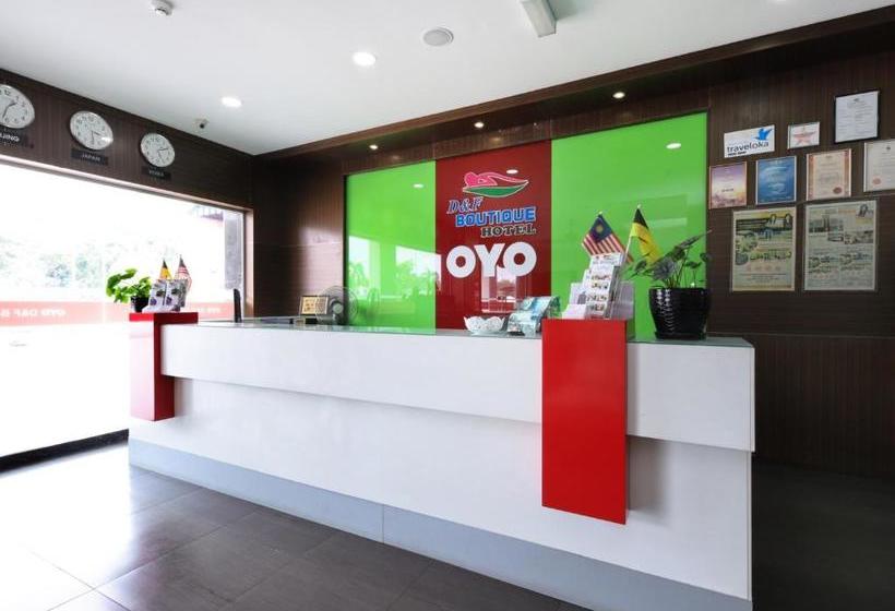 هتل D&f Boutique  Senawang