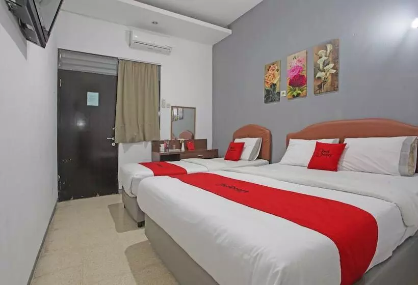 ペンション Reddoorz @ Soekarno Hatta 2