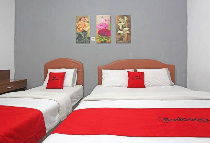 بنسيون Reddoorz @ Soekarno Hatta 2