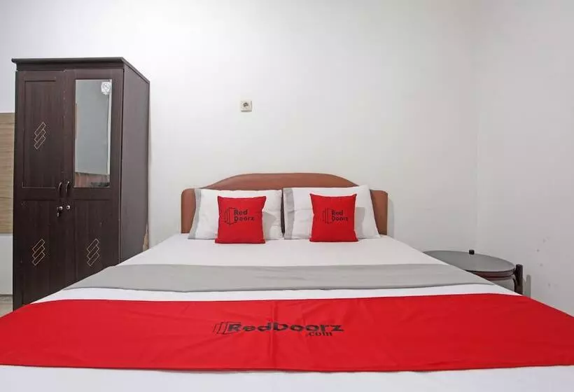 ペンション Reddoorz @ Soekarno Hatta 2