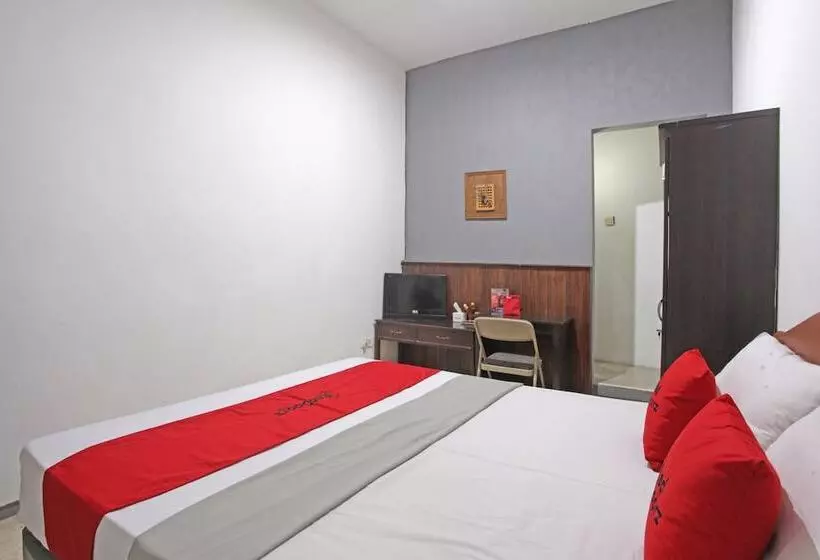 ペンション Reddoorz @ Soekarno Hatta 2