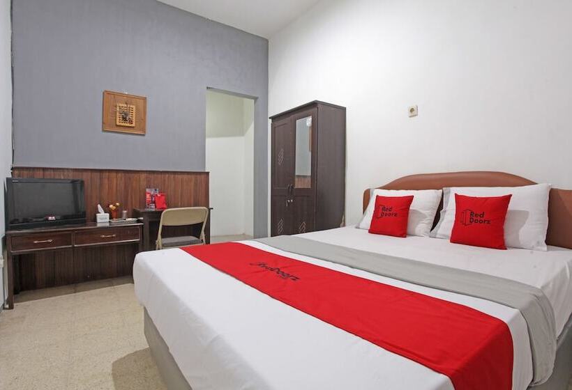 بنسيون Reddoorz @ Soekarno Hatta 2