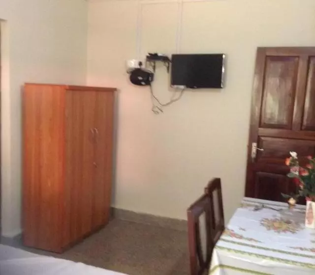 Majatalo J & B Holiday Homes