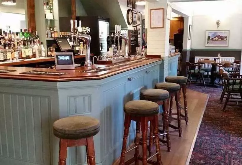 Aamiaismajoitus (B&B) Dog & Crook Braishfield